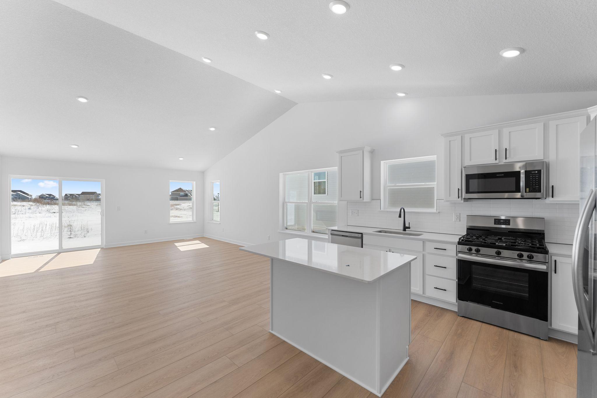 1271 Hadley Hills Drive NE