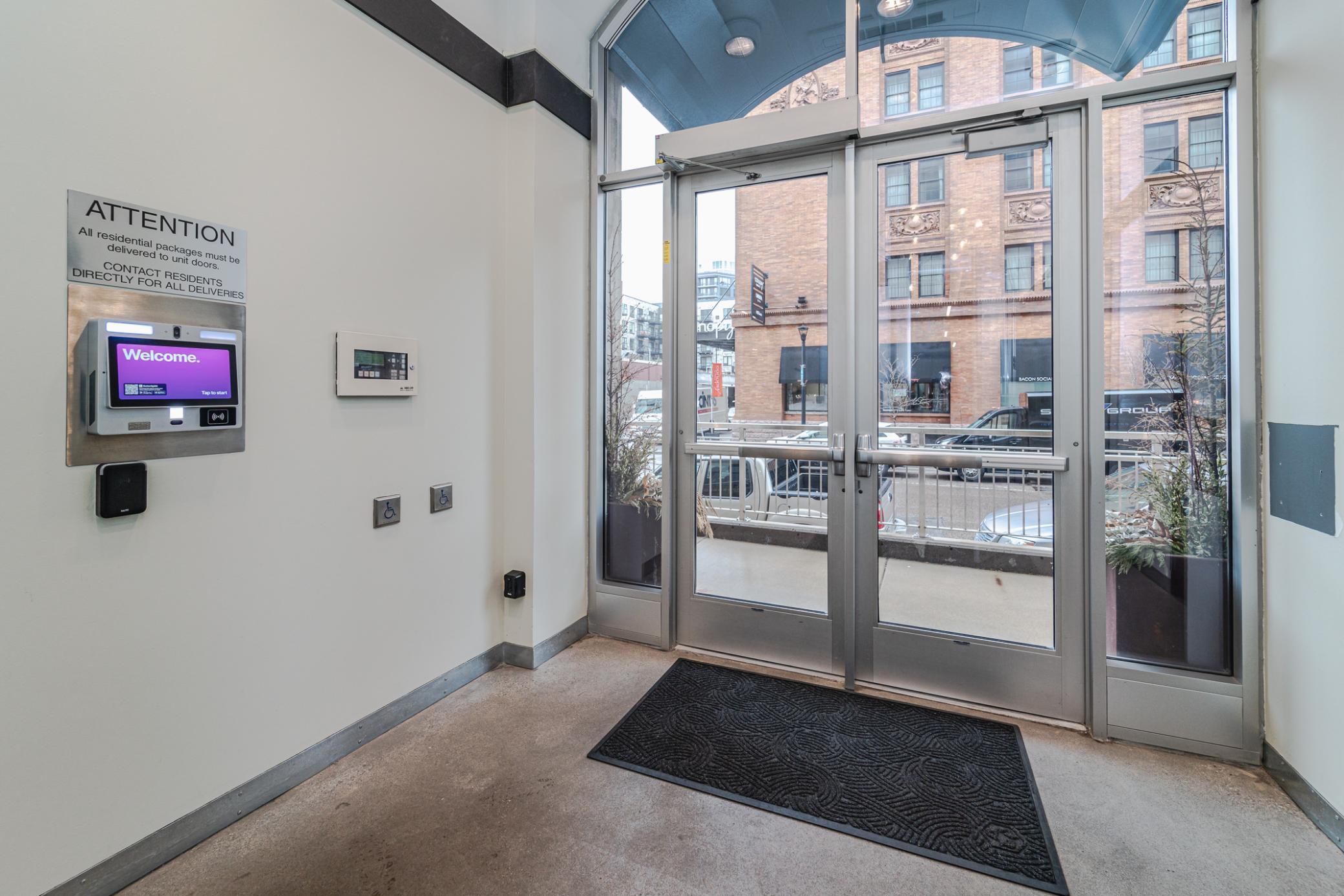 250 Park Avenue 304