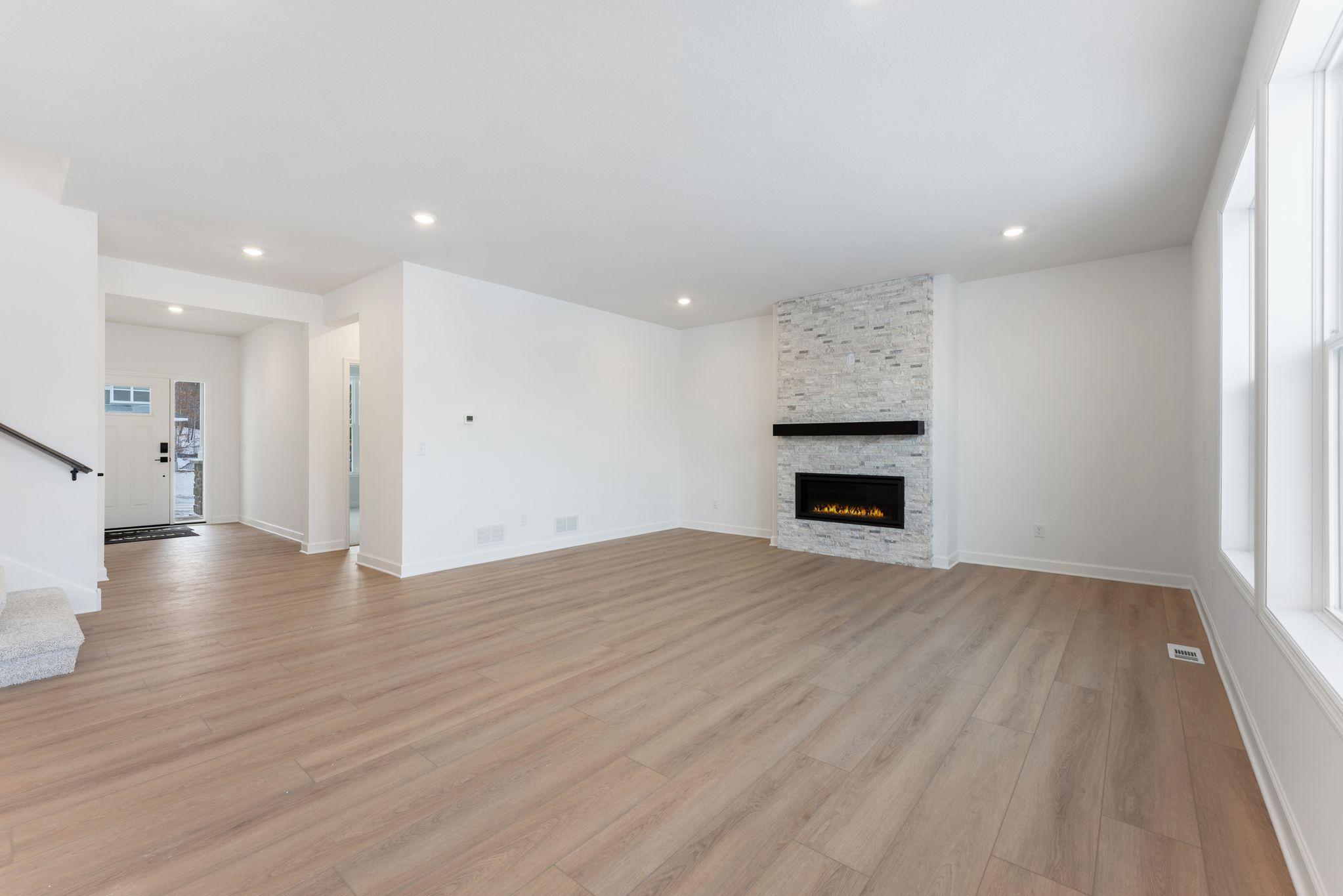 12103 Aurora Avenue