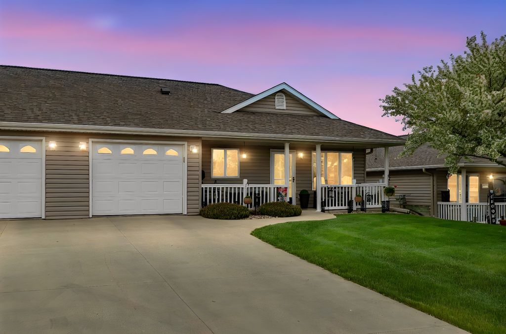 Photo of 217 Clubhouse Drive NE, Stewartville, MN 55976 (MLS # 7073527)