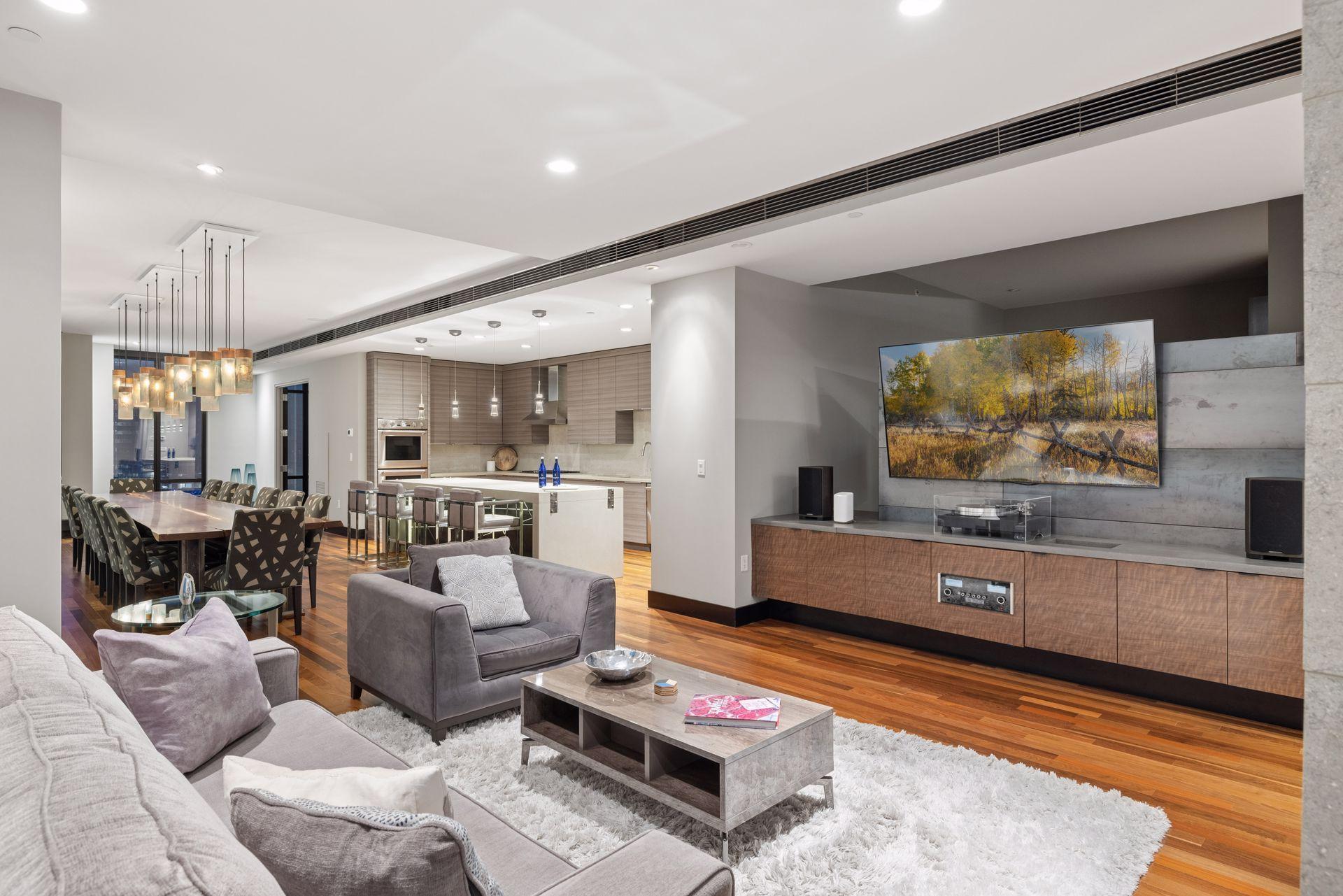 201 S 11th Street 2100