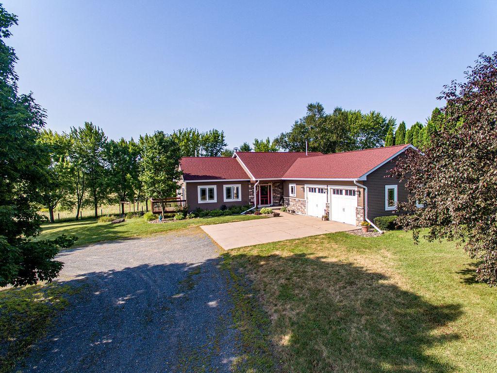 Photo of 861 220th Avenue, Somerset, WI 54025 (MLS # 7122105)
