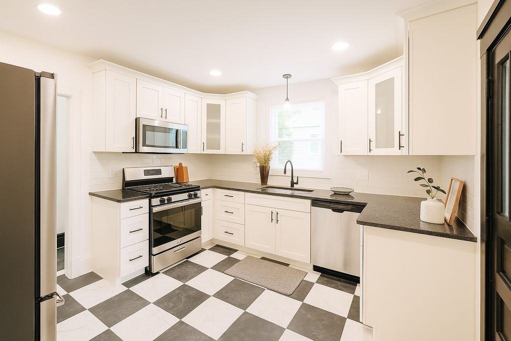 Photo of 3445 4th Avenue S, Minneapolis, MN 55408 (MLS # 7004192)