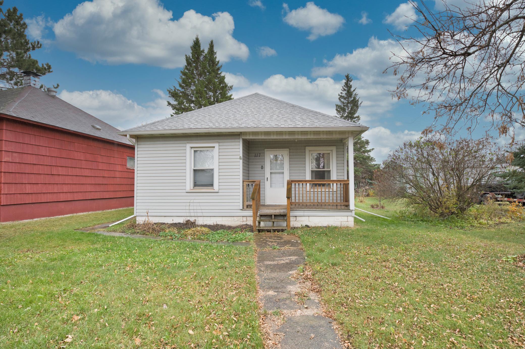 117 E Hibbing Avenue