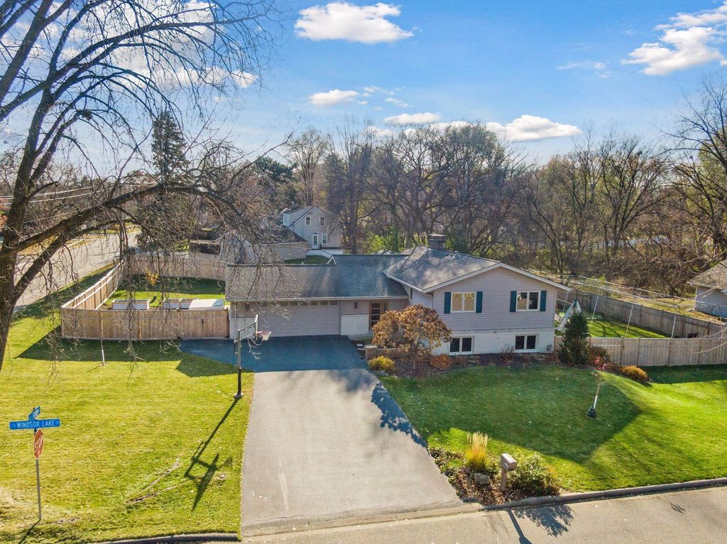 Photo of 10001 Windsor Lake Lane, Minnetonka, MN 55305 (MLS # 7018259)