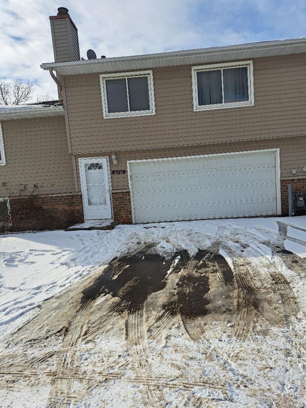 Photo of 6232 64th Avenue N, Brooklyn Park, MN 55429 (MLS # 7023223)