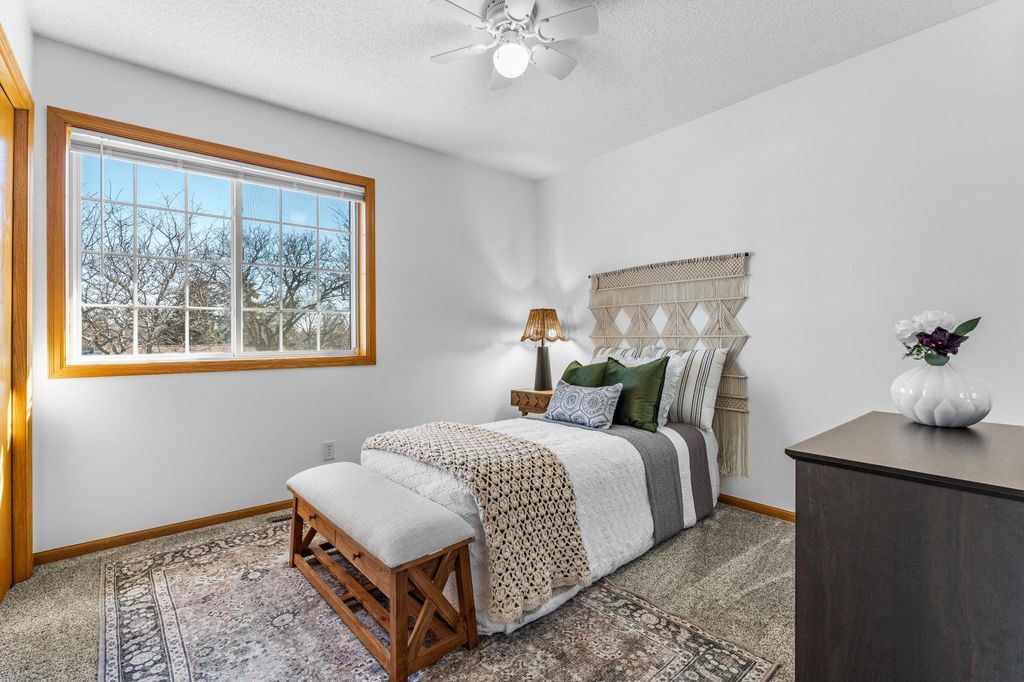 Photo of 1685 Arlington Avenue E, Saint Paul, MN 55106 (MLS # 7049347)