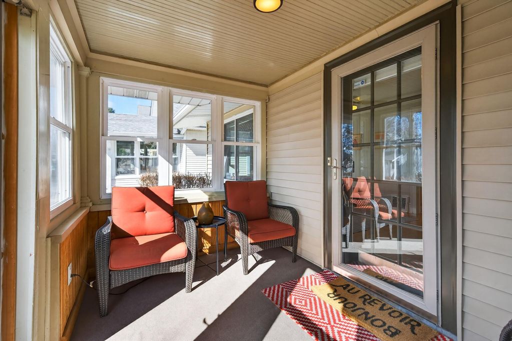 Photo of 2171 Palace Avenue, Saint Paul, MN 55105 (MLS # 7035479)