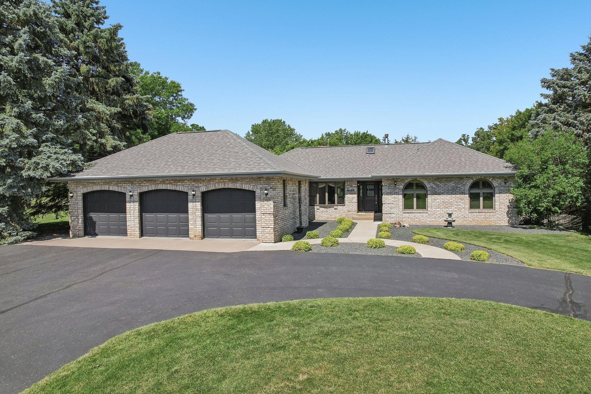 8583 Bower Path