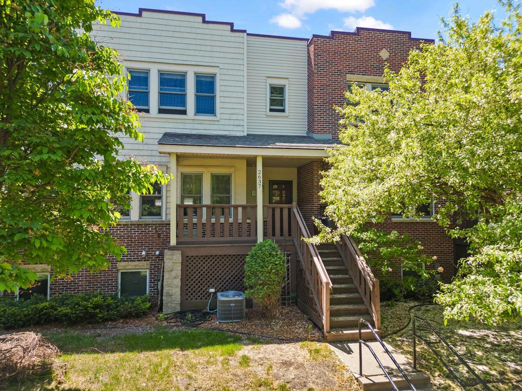 Photo of 2637 5th Avenue S, Minneapolis, MN 55408 (MLS # 7040988)
