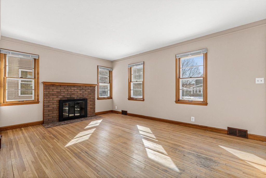 Photo of 21 7th Avenue N, Hopkins, MN 55343 (MLS # 7038910)