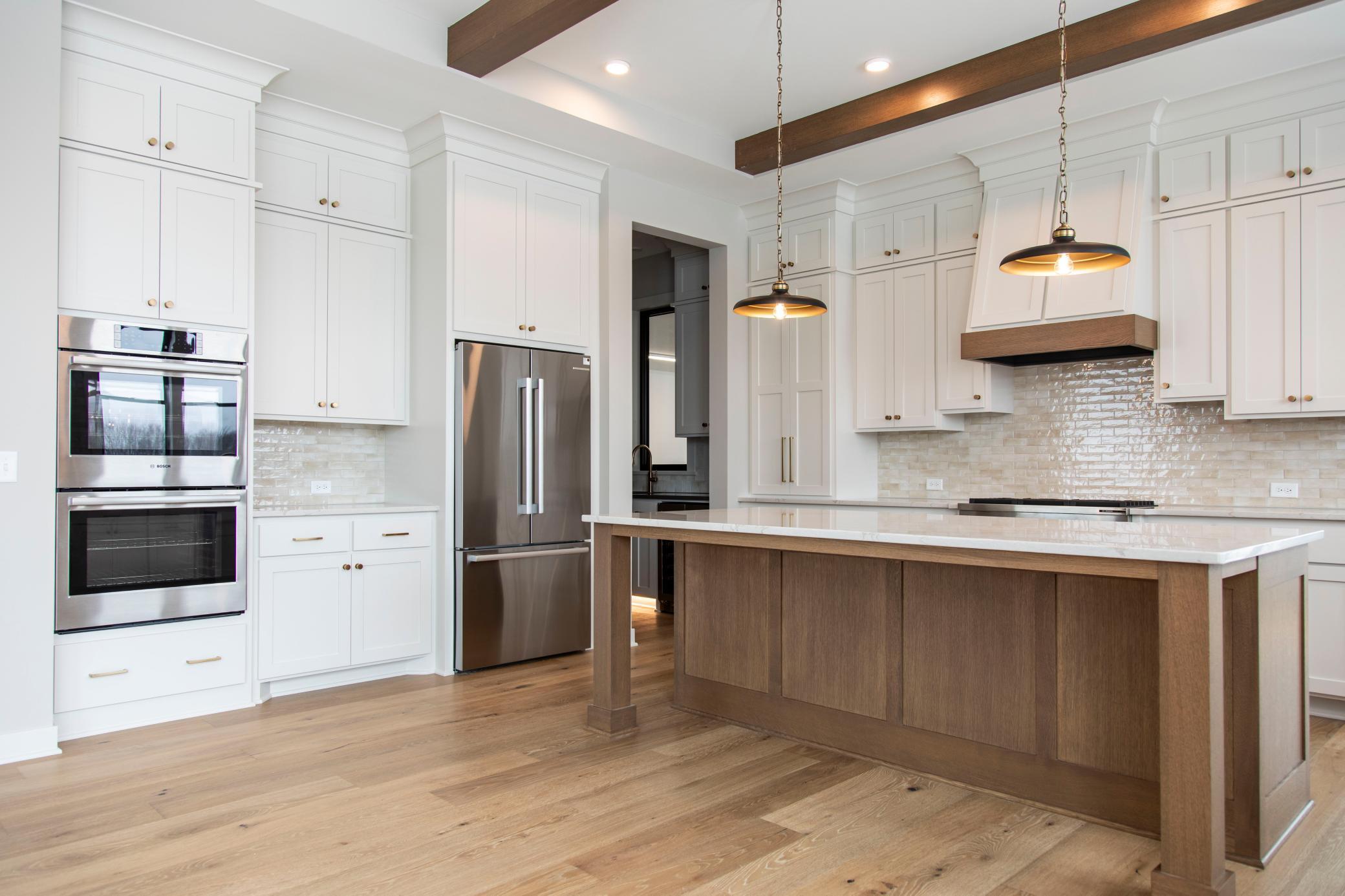 1986 Leaping Deer Circle