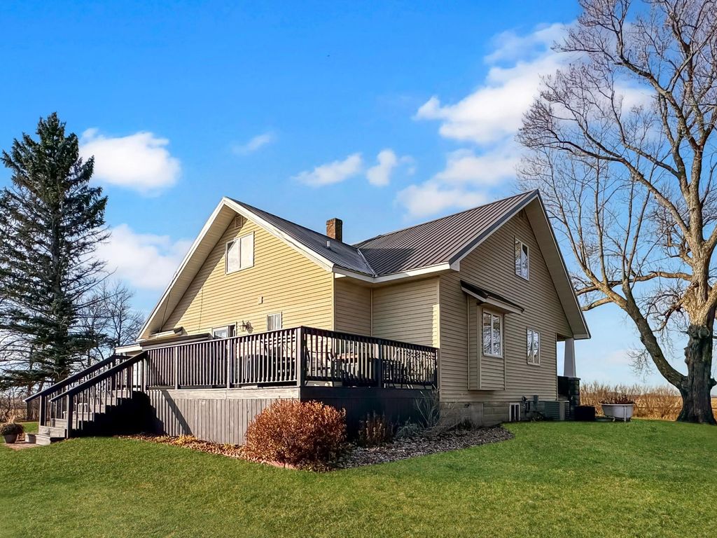 Photo of 16063 County Highway 8, Tracy, MN 56175 (MLS # 6819890)