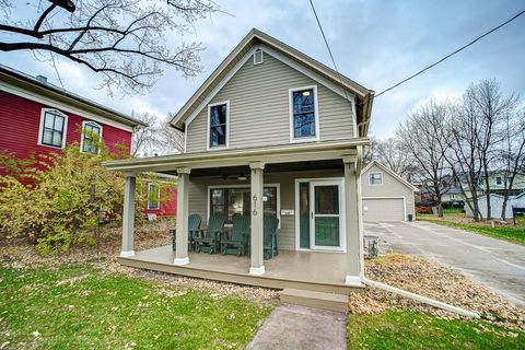 616 5th Street N Stillwater MN 55082