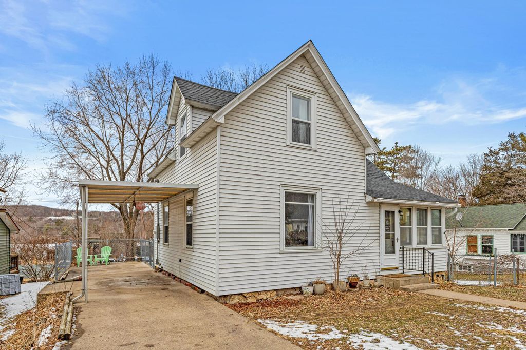 Photo of 407 N Washington Street, Saint Croix Falls, WI 54024 (MLS # 7029172)