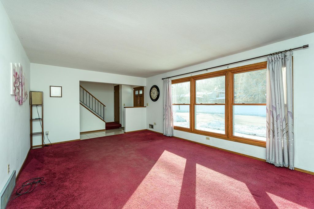 Photo of 825 Elton Hills Drive NW, Rochester, MN 55901 (MLS # 6824022)
