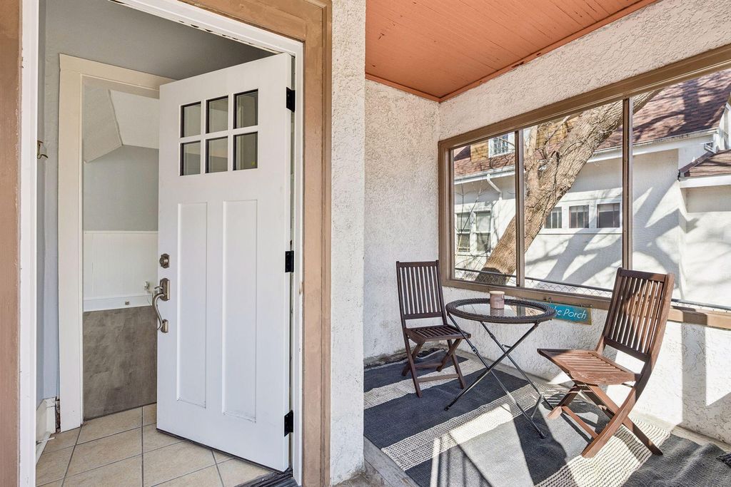 Photo of 815 Newton Avenue N, Minneapolis, MN 55411 (MLS # 7046709)