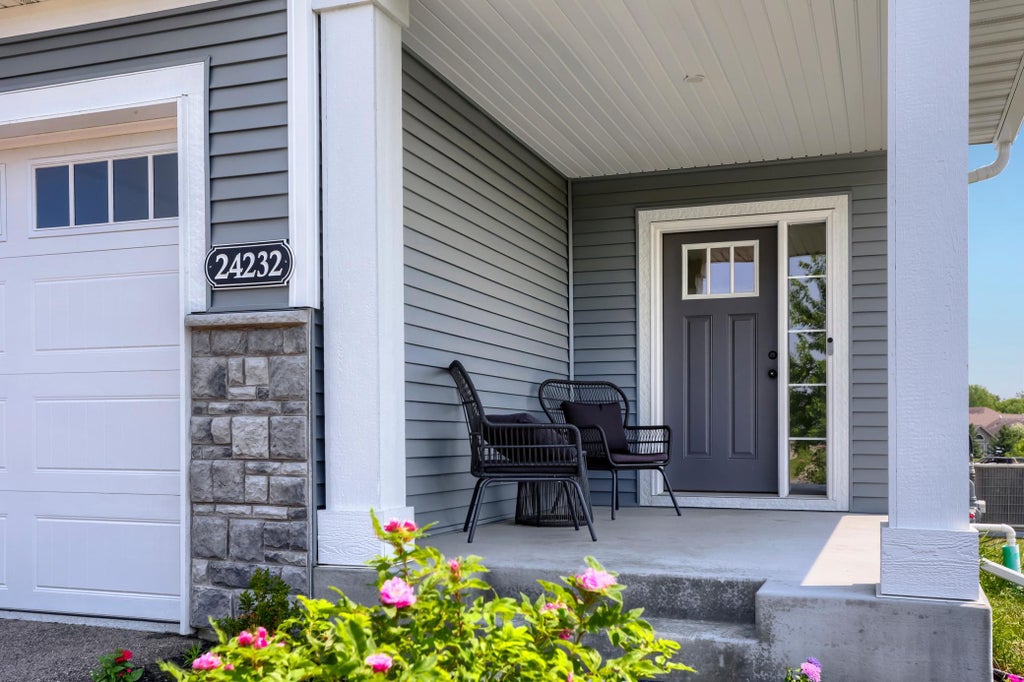 Photo of 24232 Edgewater Drive, Rogers, MN 55374 (MLS # 7103748)