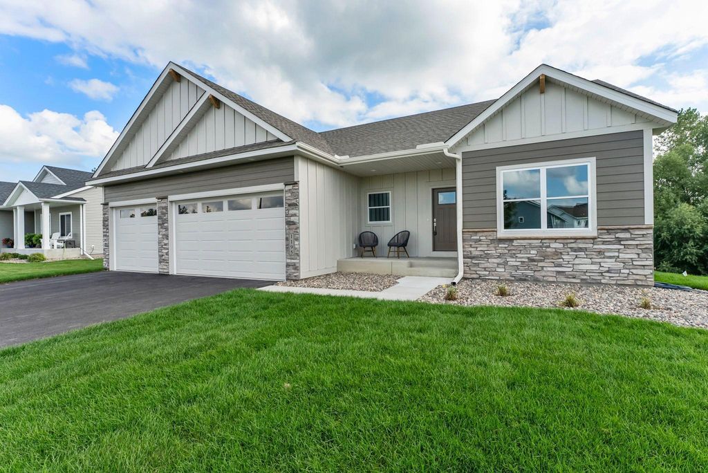 Photo of 521 Sienna Drive, Watertown, MN 55388 (MLS # 7007013)