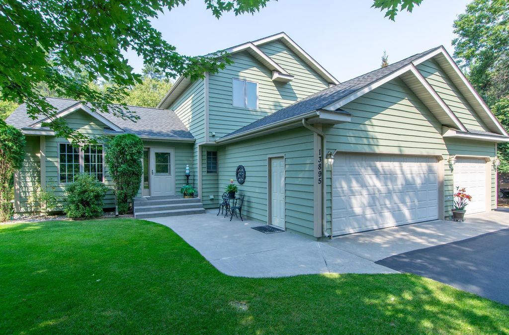 Photo of 13895 Knollwood Drive, Baxter, MN 56425 (MLS # 7051439)