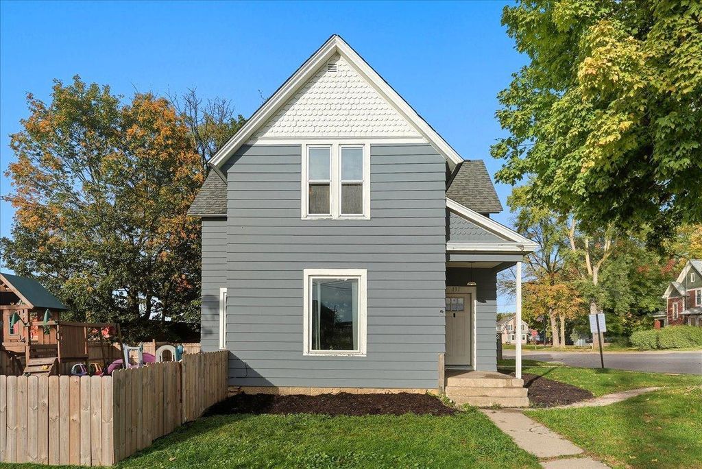 Photo of 137 N Oak Street, Ellsworth, WI 54011 (MLS # 6788875)