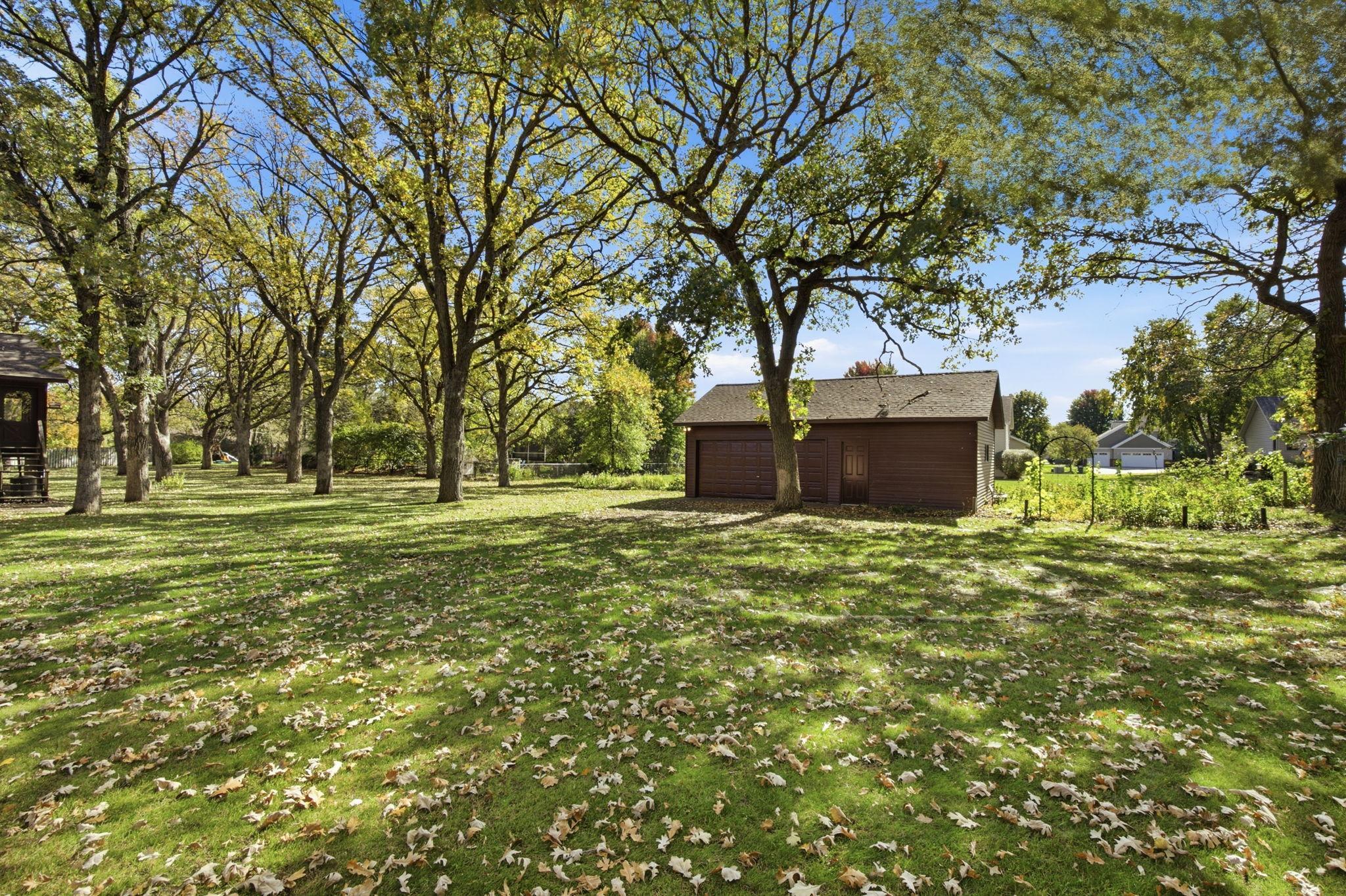 504 Greenview Court