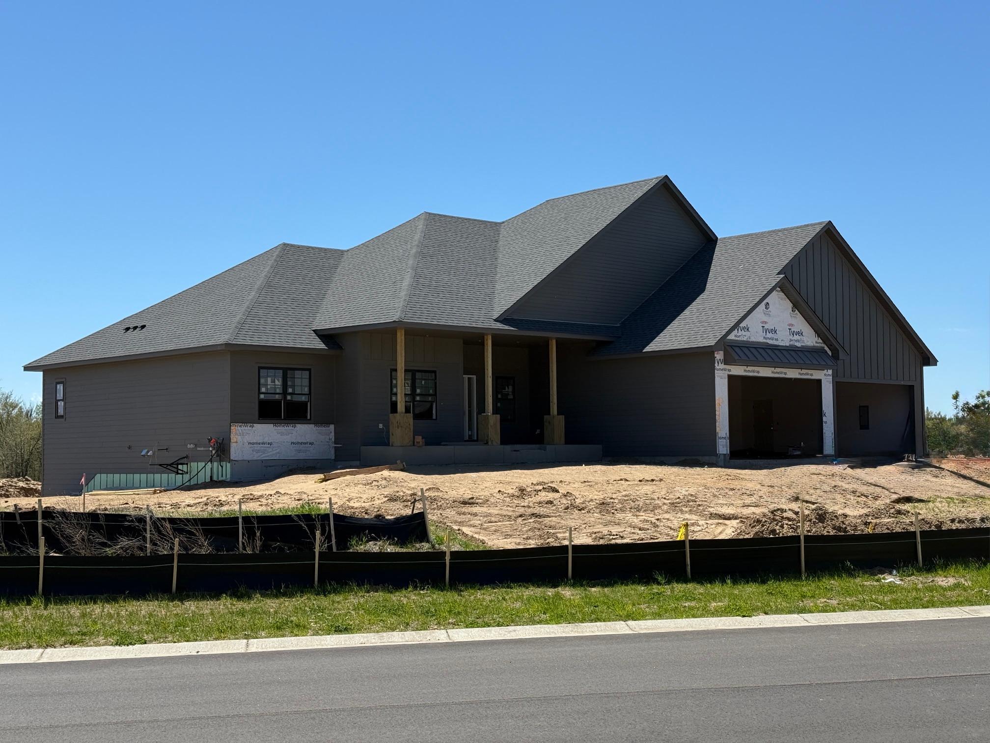 Ham Lake, Minnesota, 55304, United States, 5 Bedrooms Bedrooms, ,4 BathroomsBathrooms,Residential,Active,2036677