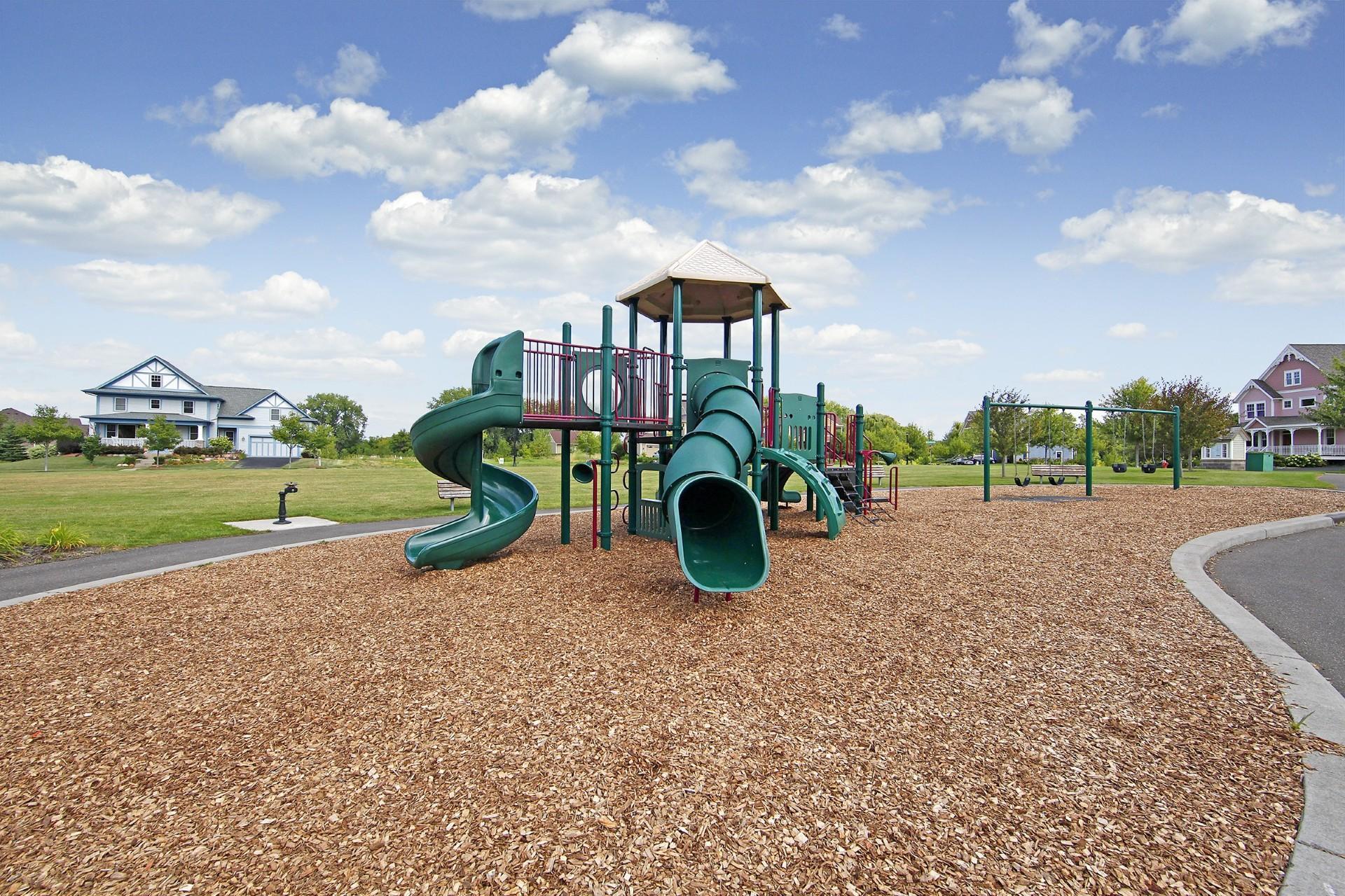 4342 Victor Path 2