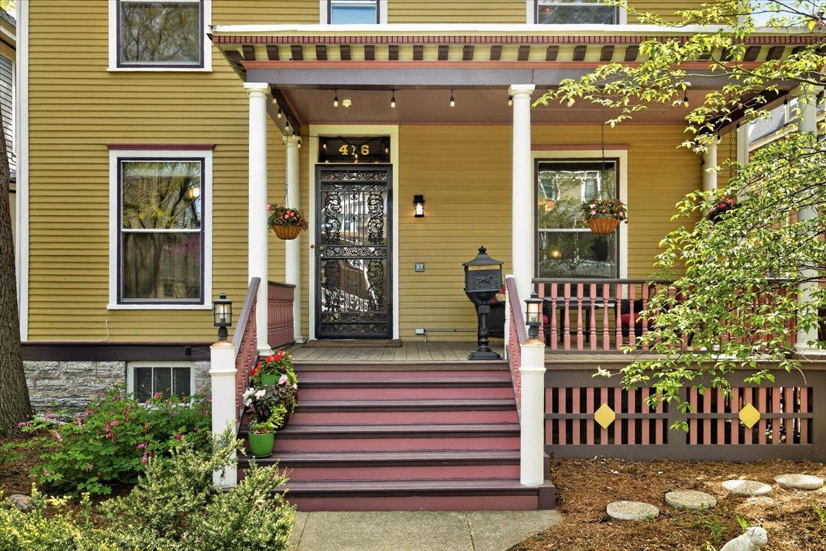 416 Laurel Avenue