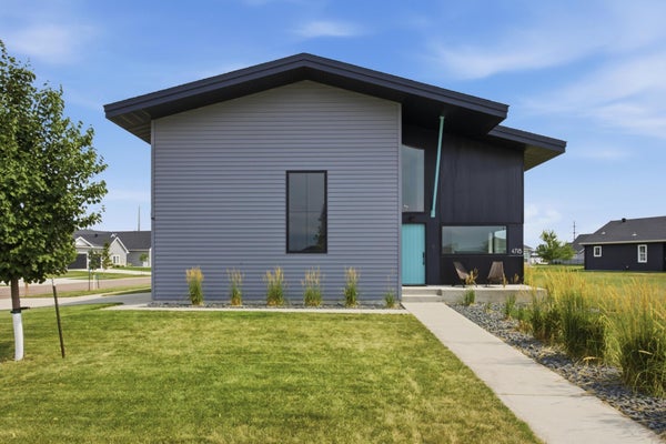 4718 FOXTAIL LN S, FARGO, ND 58104 - Image 5b4ac9c7b32eccbbc3f98214f0669c7f/1462209754