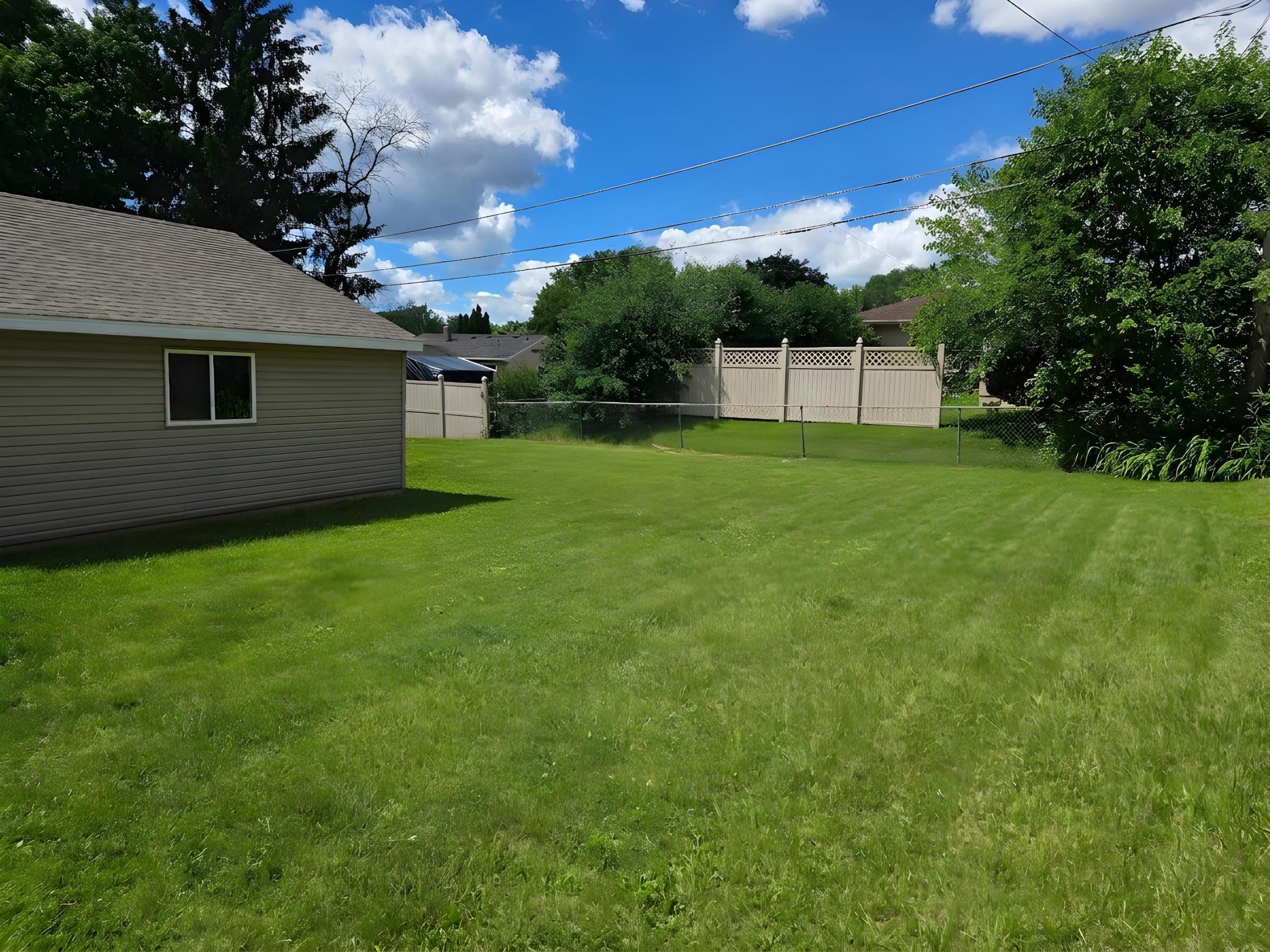 2011 Northwood Drive