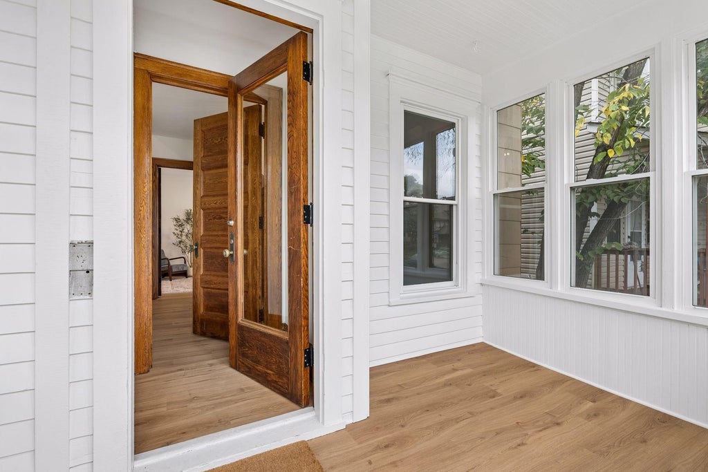 Photo of 3212 Park Avenue, Minneapolis, MN 55407 (MLS # 7153090)