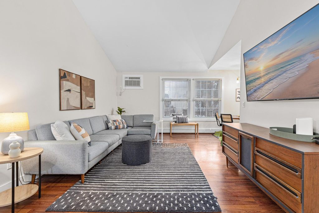 Photo of 4542 Cedar Lake Road S #7, Saint Louis Park, MN 55416 (MLS # 7019669)