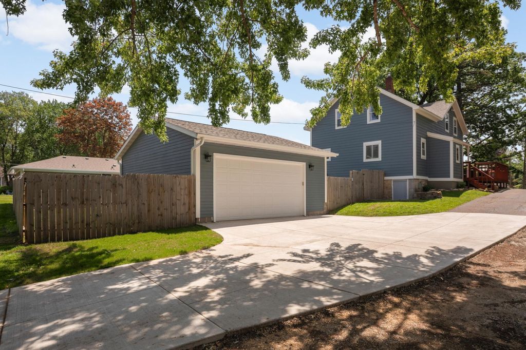 Photo of 1212 Olive Street W, Stillwater, MN 55082 (MLS # 7071435)