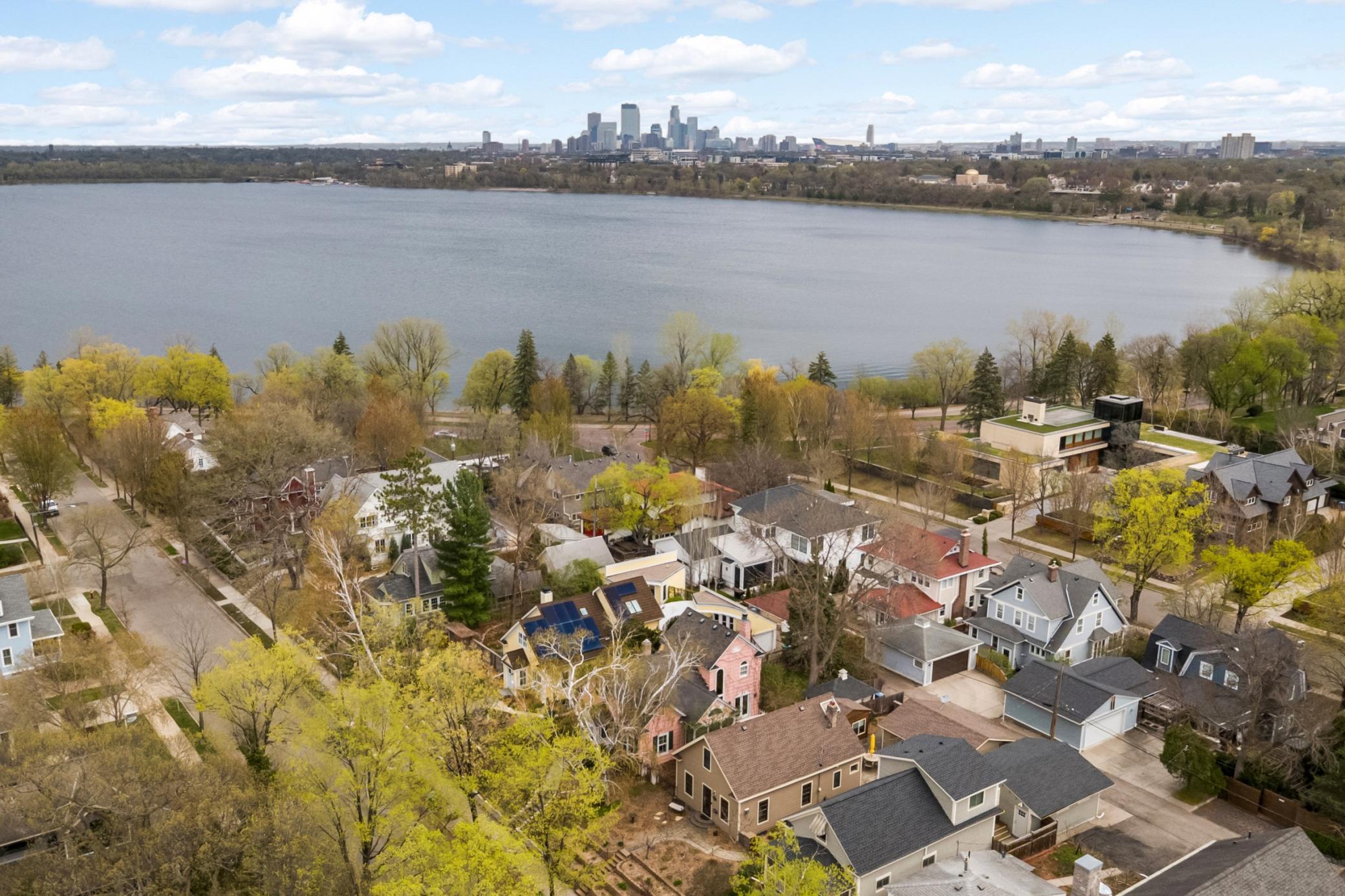 3819 Thomas Avenue S