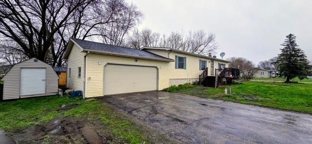 Photo of 21585 County Road 197, Belgrade, MN 56312 (MLS # 7061002)