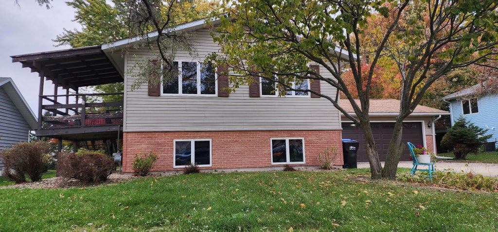 Photo of 20 Tews Avenue, Lewiston, MN 55952 (MLS # 7165080)