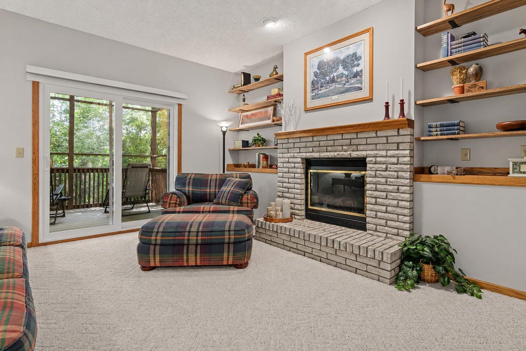 Photo of 18258 Cascade Drive, Eden Prairie, MN 55347 (MLS # 7111605)