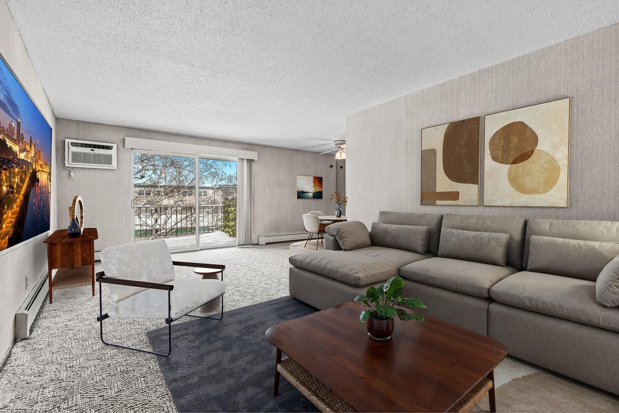 2710 Dale Street N B307