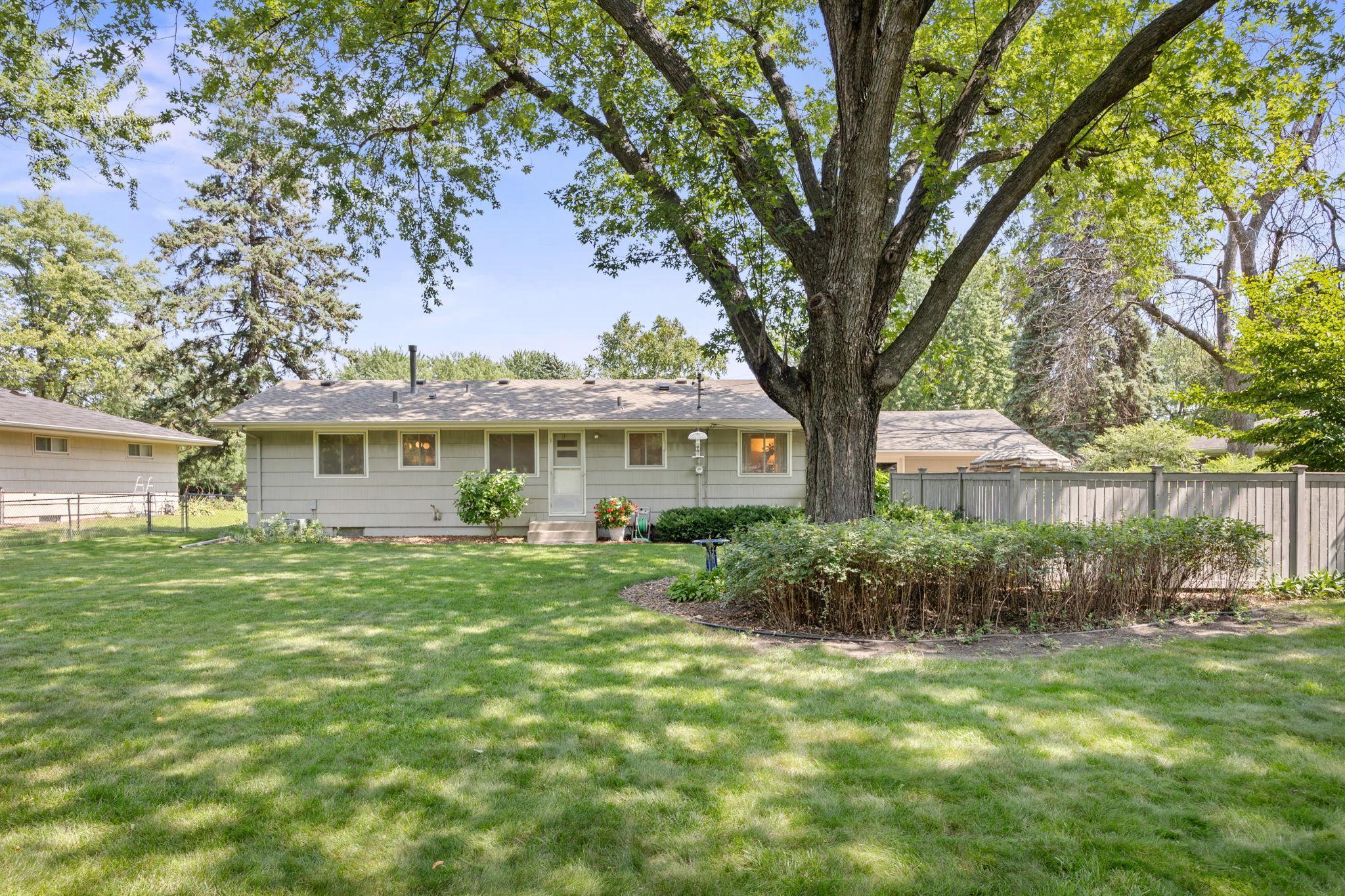 5524 Eliason Drive