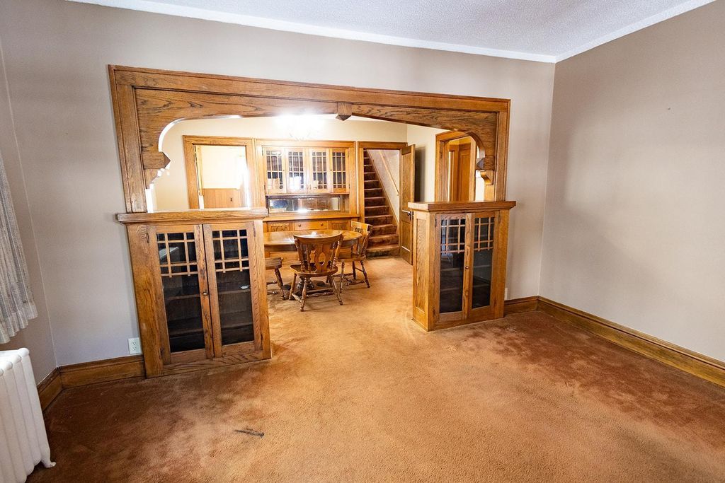 Photo of 3847 Queen Avenue N, Minneapolis, MN 55412 (MLS # 7037604)