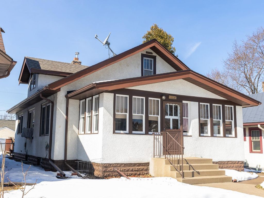 Photo of 3847 Queen Avenue N, Minneapolis, MN 55412 (MLS # 7037604)
