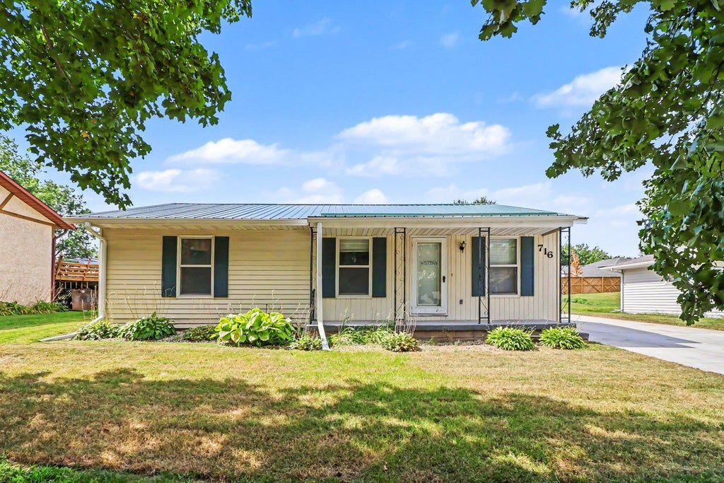 Photo of 716 Conliffe Avenue SW, Faribault, MN 55021 (MLS # 7136009)