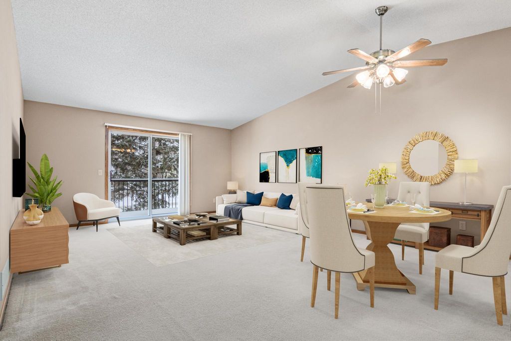 Photo of 120 Ruth Street N #1, Saint Paul, MN 55119 (MLS # 6821379)