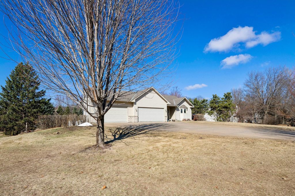 Photo of 16238 Urbank Street NE, Ham Lake, MN 55304 (MLS # 7041678)