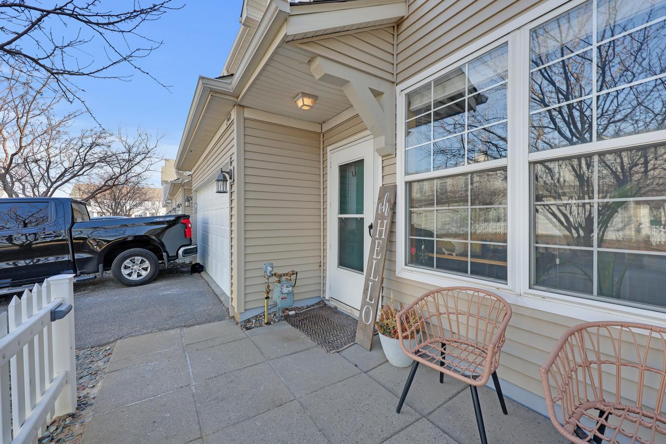 1940 Bluestem Lane