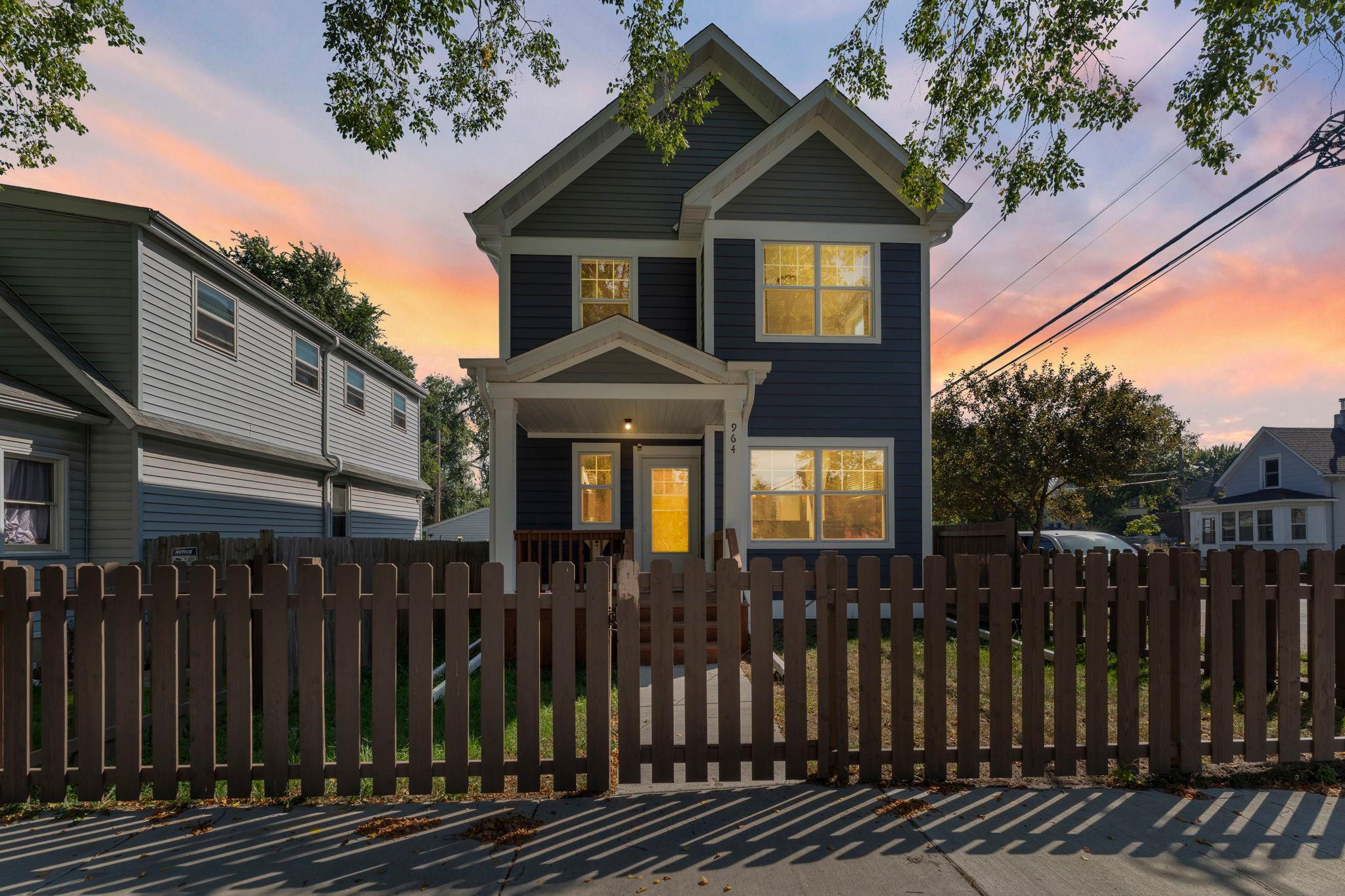 964 Woodbridge Street