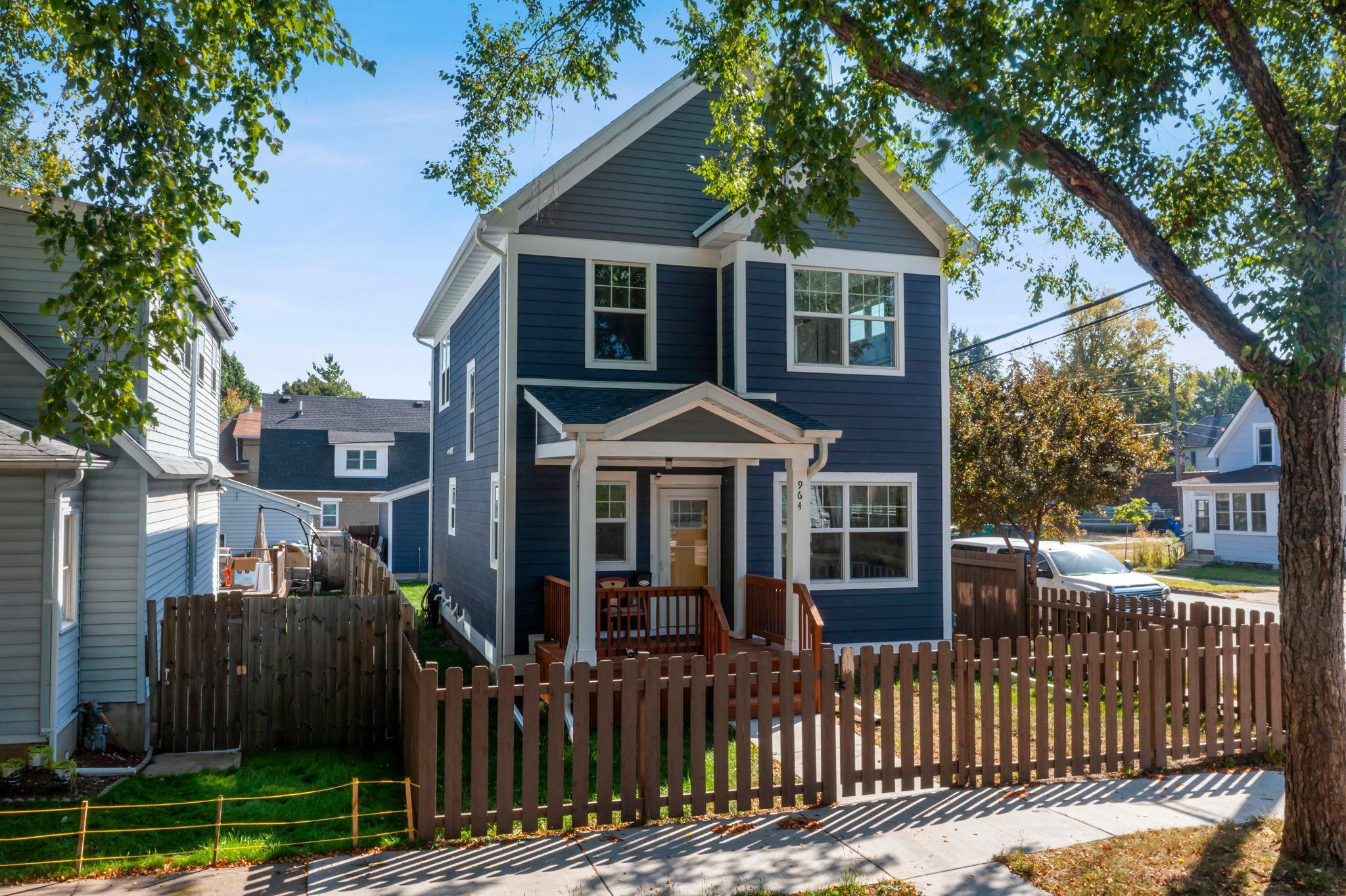 964 Woodbridge Street