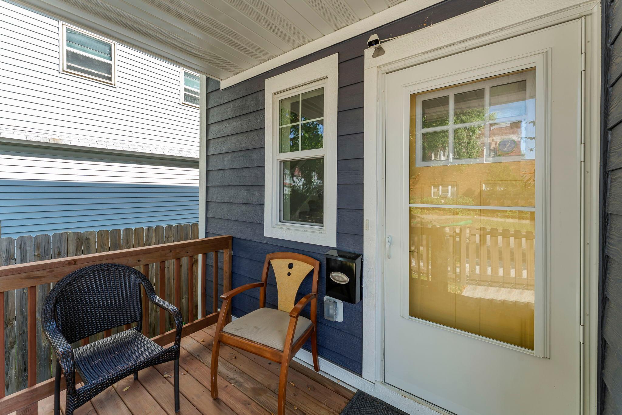 964 Woodbridge Street