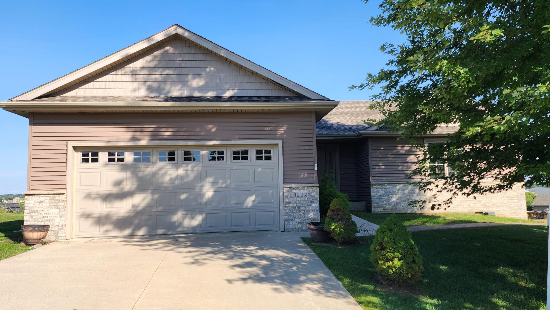 2136 Ashland Drive NW